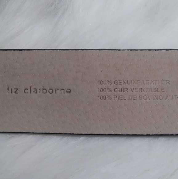 LIZ CLAIBORNE|| 💯% Leather Belt - Picture 2 of 8